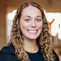 Morgan Estes's Instagram, Twitter & Facebook