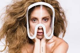 Lady Gaga despide a su manager tras el fracaso o desastre de su reciente era #ARTPOP. Images?q=tbn:ANd9GcQX_5Qe0ACdkiYMGsaLixAZ7_oEEdGPpkubjfCrNraSZYhp8JUN