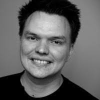 Christopher Eadie's Instagram, Twitter & Facebook