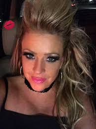 Alyssa Blake's Instagram, Twitter & Facebook