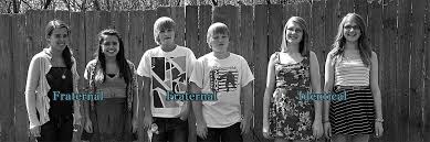 Black And White Identical Twins National Geographic Fraternal Twins Twins Who Develop From Separate Fertilized Eggs Genetically No Closer Than Brothers And Sisters But Sh Fraternal Twins Identical Twins Twins
