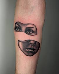 black and grey collection 🖤 🖤 I love love love Ms. Frida Kahlo, who is  such an inspirational artist and advocate. Means a lot to tattoo an artist  that inspires me so