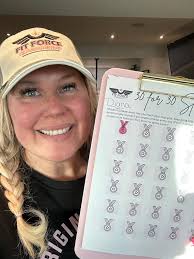 Who gets to colour their medal today? 🎨