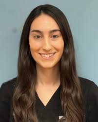 Announcing our 2025-2026 chiefs! 🎉🎉🥳 Our second years just rocked their  cores and are stepping into their chief roles! 🗓️Emma Larson:  administrative chief 📚Claire Mazahery: academic chief 🔬Christopher  Cullison: CDS chief 🎉Taylor