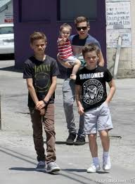 Pin Oleh Emily Campana Di Celebrities