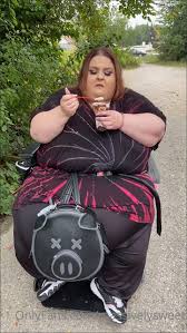 Ssbbw massivelysweet videos - Page 2 - PremiumBBWcontent.com