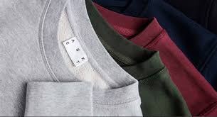 Find the best pullovers, sweatpants & sweatshorts, hoodie sweatshirts & sweatpants j.crew's got products like men's sweatshirts & sweatpants for any day, anywhere, anytime. 10 Of The Best Men S Sweatshirts In 2021 And How To Wear Them Opumo Magazine