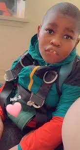 Kendra Ely's Instagram, Twitter & Facebook