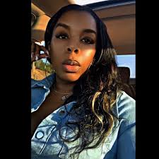 What perfume to wear in a corporate setting?