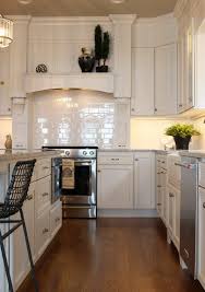 A Kitchen Remodel In Spirit Lake Iowa Was Designed With Fieldstone Cabinetry S Bellmonte Door Style In Maple Finish Kitchen Remodel Kitchen Design Cabinetry