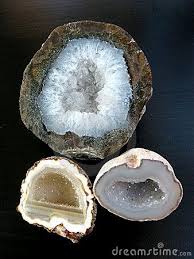 The iowa minerals shown here display an appealing range of color and shape. Geodes On Black Background Minerals And Gemstones Rocks And Gems Crystals