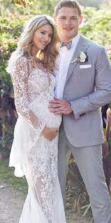18 Maternity Wedding Dresses For Moms To Be Pregnant Wedding Pregnant Wedding Dress Lace Maternity Wedding Dresses