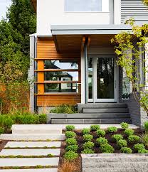 Choosing the perfect front door color and style is not an easy decision to make. 14 Front Door Ideas For A Great First Impression House Home