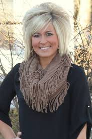 Liebe Liebe Das Kurze Platin Das Halblang Kurze Liebe Platin Teased Short Hair Teased Hair Short Hair Styles