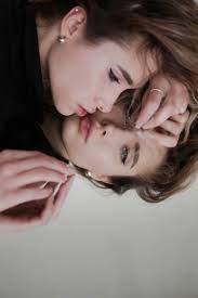 How To Take Tumblr Photos Click Here To Watch In 2021 Self Portrait Photography Photography Inspiration Portrait Mirror Photography