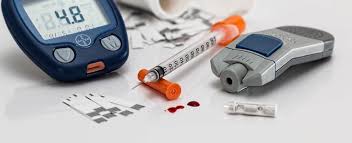 Dacă valoarea glicemiei este în continuare joasă la 4 pompa oprește temporar administrarea de insulină în cazul în care se estimează că valoarea glucozei obținută cu senzorul va fi cu 20 mg/dl peste limita. Pompe De InsulinÄƒ Sisteme De Pompe De InsulinÄƒ Cu Senzori De Monitorizare ContinuÄƒ A Glicemiei Sisteme De Monitorizare ContinuÄƒ A Glicemiei Medic24