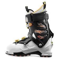 Lots of power in a welter weight at boot. Scarpa Maestrale Rs Alpine Touring Ski Boots 2014 Evo