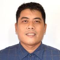 Danilo Velasco's Instagram, Twitter & Facebook