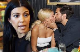 Here's the complete history of scott disick and kourtney kardashian's relationship—from when they met to where they stand now. Kourtney Kardashian Scott Disick Hochzeits Zoff