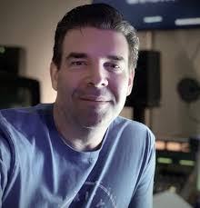 Office Uprising (2018)