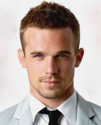 Wavy Hairstyles For Men Round Faces Hairstyles For Men With Round Faces Men S Hairstyle Boy Hairstyles Mens Hairstyles Beautiful Men