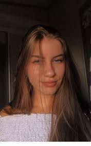 Laura Beaupré (beaupr0695)