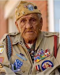 To all those who serve, have served, still serving. Thank you for your  service ❤️ #Airforce