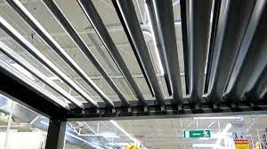 Navegue pelo site da empresa e conheça um pouco mais a companhia, seus departamentos e produtos, além das. Pergola Bioclimatique A Lames Orientables De Leroy Merlin Youtube