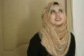 04:23 aqsa abdul haq is renowned female naat khuwan with immense fan following nationwide. Facebook