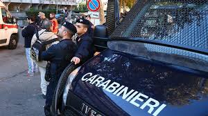İtalyan polisi, 'babaların babası' adıyla nam salan sicilya mafyasının lideri salvatore lo piccolo'yu yakaladı. Unlu Italyan Mafyasi Ndrangheta Ya Avrupada Dev Operasyon Turkinfo