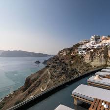 This is very important if it is your first visit to santorini. Luxury Suites Boutique Hotel Oia Santorini Nostos Apartments