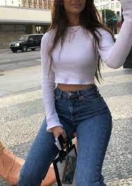50 Hot Teenager Outfits For You This Winter Teenageroutfits Winteroutfits Dailyoutfits Cuteoutfits Everyday Outfits Simple Summer Outfits Teenager Outfits
