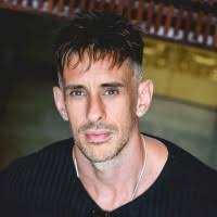 100+ “Mark” profil