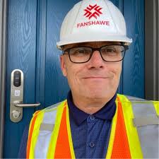 This past week, we have had the pleasure to host Emergency First Responder  Training in partnership with the Ontario Native Firefighters Society and  Health Canada (FNIHB).