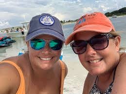 Dana Sharp's Instagram, Twitter & Facebook