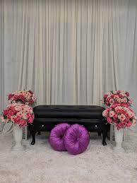 Maybe you would like to learn more about one of these? Pakej Sewaan Pelamin Diy Murah Services Others On Carousell