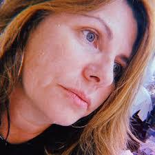 Shauna Willis's Instagram, Twitter & Facebook