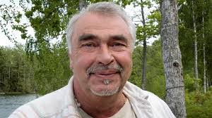 Roger Wallin's Instagram, Twitter & Facebook