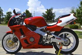 Мотоцикл honda cbr 400 r nc47 без пробега по рф под заказ. Cbr400 Archives Rare Sportbikes For Sale