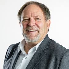 Rudi Visser's Instagram, Twitter & Facebook