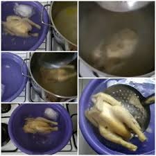 Didihkan air, rebus ayam dengan api kecil hingga daging ayam hampir lunak. Resep Ayam Rebus Pek Cam Kee Enak Dan Yummy Lin S Cakes