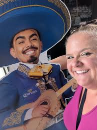 Authentic Mexican restaurants for margaritas and food