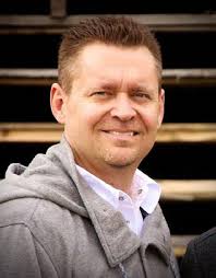 How Hiring Refugees Slashed Turnover And Boosted Profits At Denver's L&R  Pallet