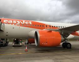Für handgepäck bei easyjet müssen sie die aufmerksamkeit auf die folgenden dimensionen zu was kann nicht alles sein im handgepäck easyjet? Easyjet Kundigt Anderungen Beim Handgepack An