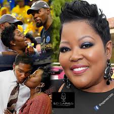 🎂🎈🎂🎈🎂 Happy Birthday #WandaPratt!🌹 She Is 57 Today!! Better known to  basketball fans everywhere as Mama Durant, she is the mother of #NBA  superstar #KevinDurant. She travels the world and shares her