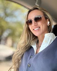 Gracias Es la palabra que, al ver estas fotos, tengo a flor de piel.  Gracias. Gracias al equipo de @satoricomunicacion, nuestra compañía de  marketing digital, quienes nos entregan siempre todo su entusiasmo,