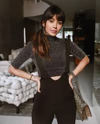 De Hoje Para Trabalhar De Uberista Kkkk Quem Viu Nos Stories To Apenas Apaixonada Nesse Look Completo Com Macacao Cropped De Lur Looks Look Vestidos Legais