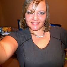 Angela Yardley's Instagram, Twitter & Facebook