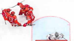 Aber es wird auch eishockey gespielt. Eishockey Russland Finnland Und Slowakei Siegen Zum Wm Auftakt
