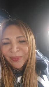 Sandra Hecker's Instagram, Twitter & Facebook